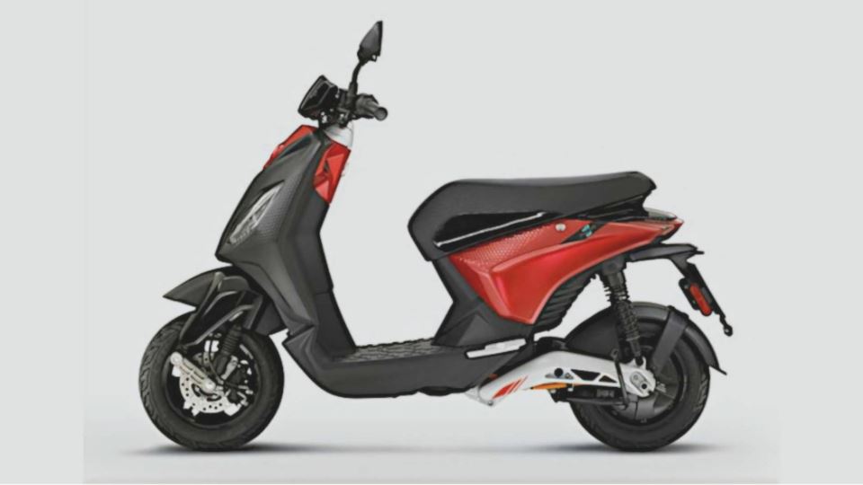 پیاجیو برای سال 2023 اسکوتر برقی آورد