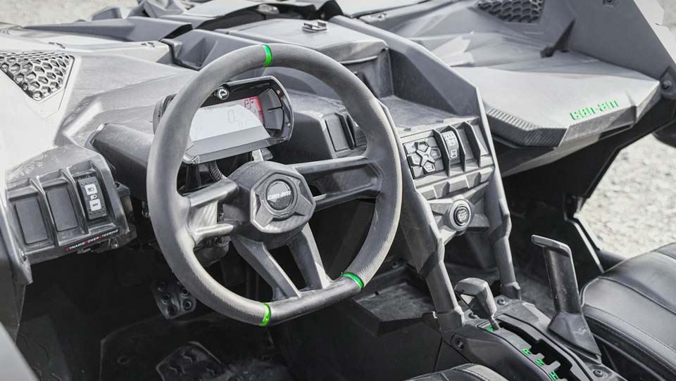 کابین کن‌ ام موریک DS Turbo RR