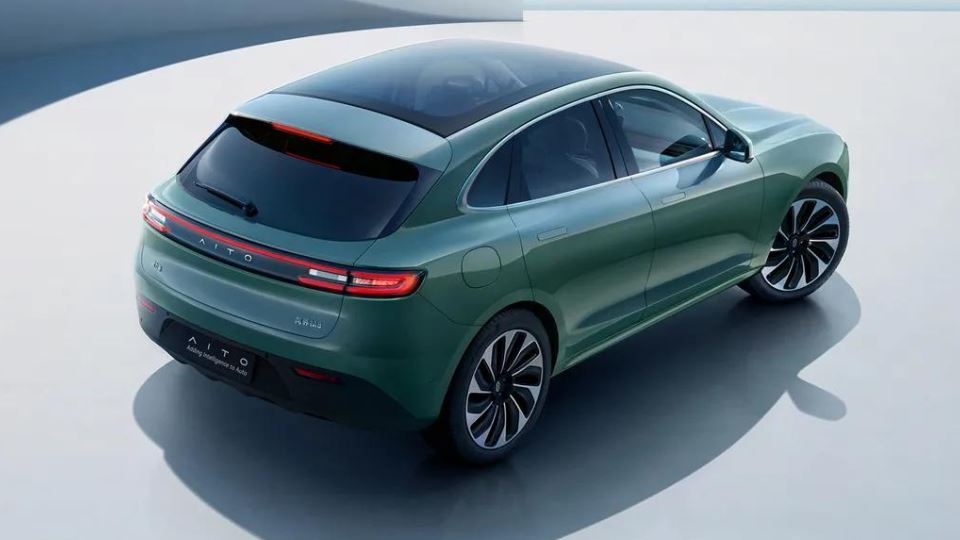 هواوی AITO M5