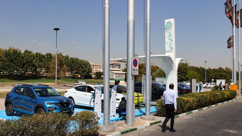 ایستگاه شارژ خودرو برقی در ایران