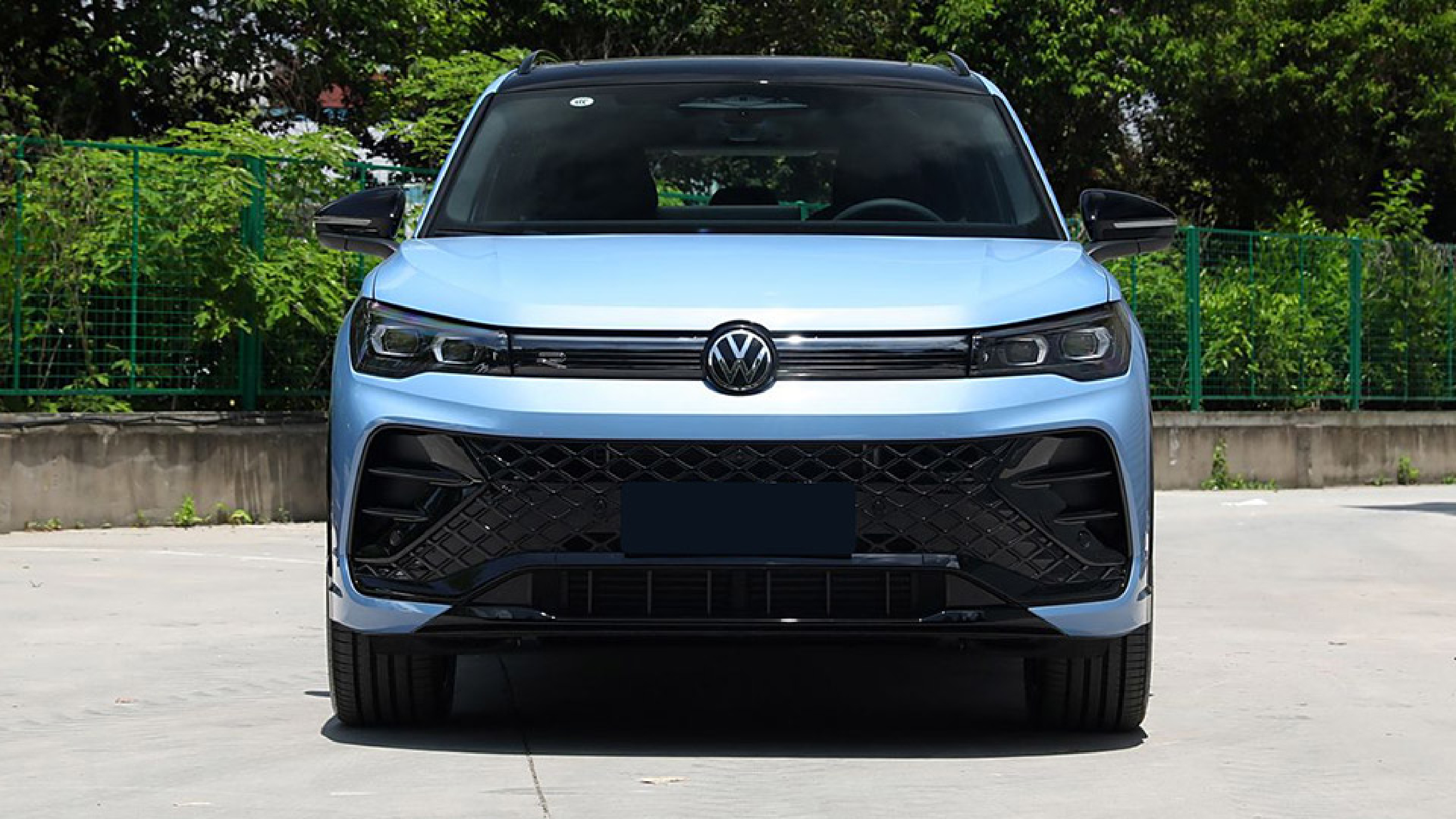 بررسی فولکس واگن تیگوان ال پرو آسیا گستر کارن (Tiguan L PRO)