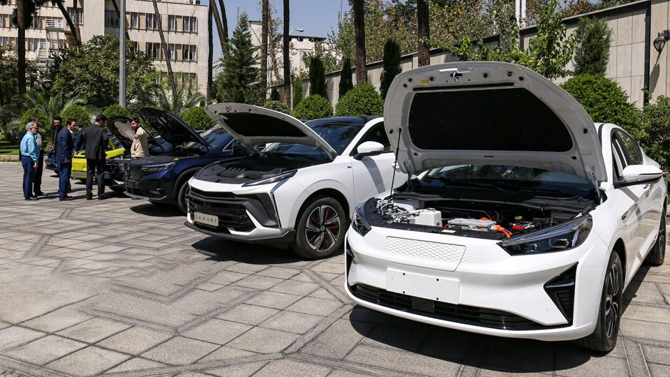 بررسی کی ام سی جی 7 برقی (KMC eJ7 EV)