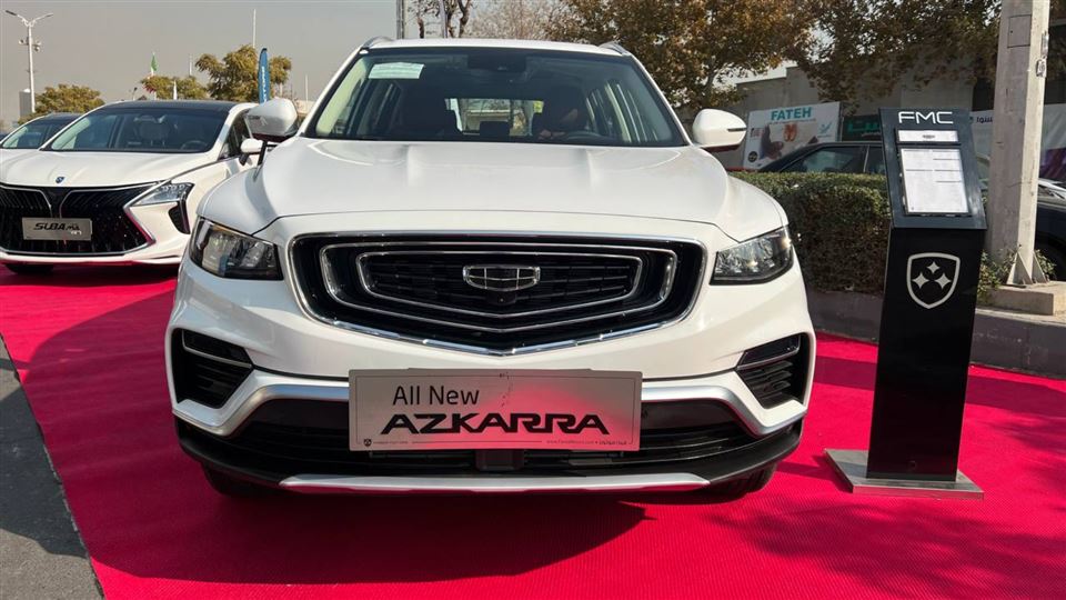 بررسی جیلی آزکارا هیبرید فردا موتور (Geely Azkarra)