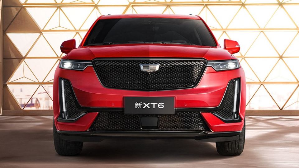معرفی کادیلاک XT6 مدل 2026