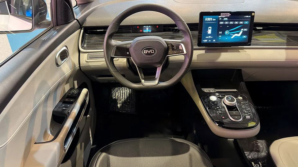 بررسی بی وای دی D1 برقی نبکا (BYD D1)