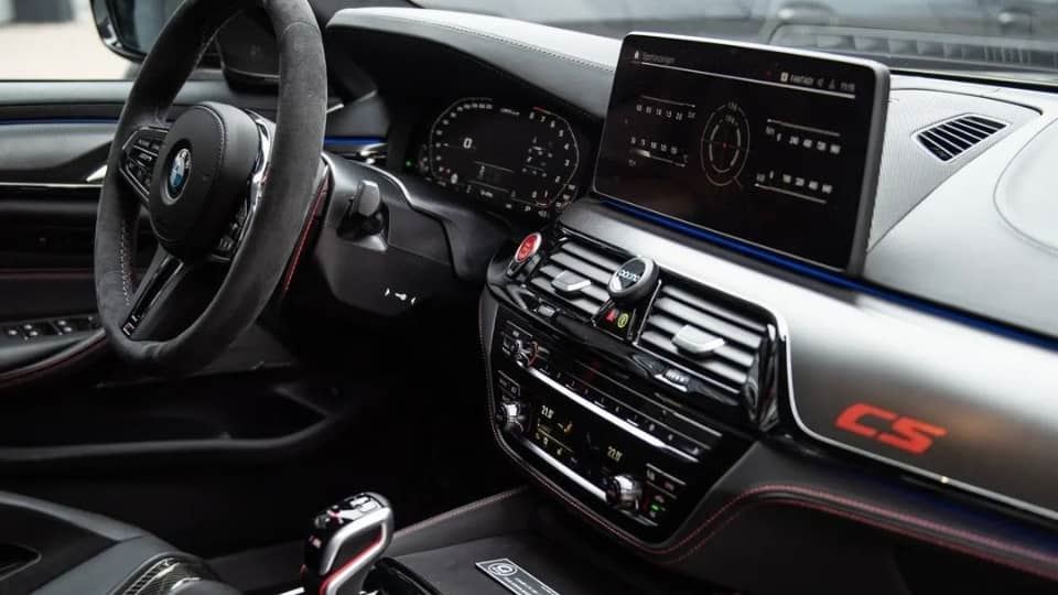 پکیجهای تقویتی جیپاور برای بامو M5