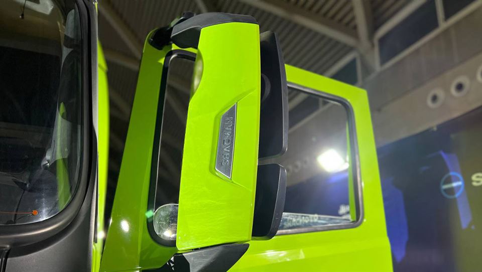 بررسی کامیون باری شکموتو X5000L آرین دیزل