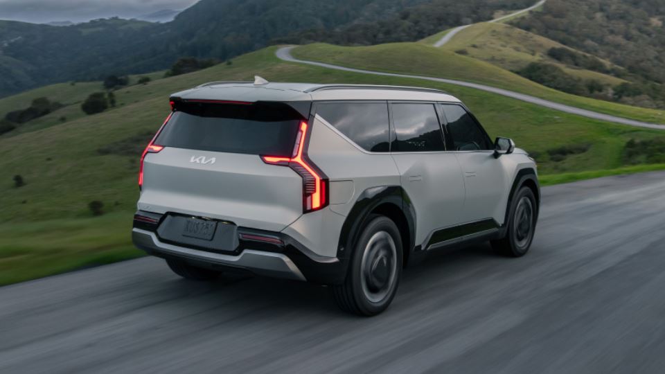کیا EV9 برترین خودرو از نگاه بانوان در سال 2023