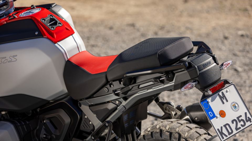 معرفی ب ام و R 1300 GS ادونچر