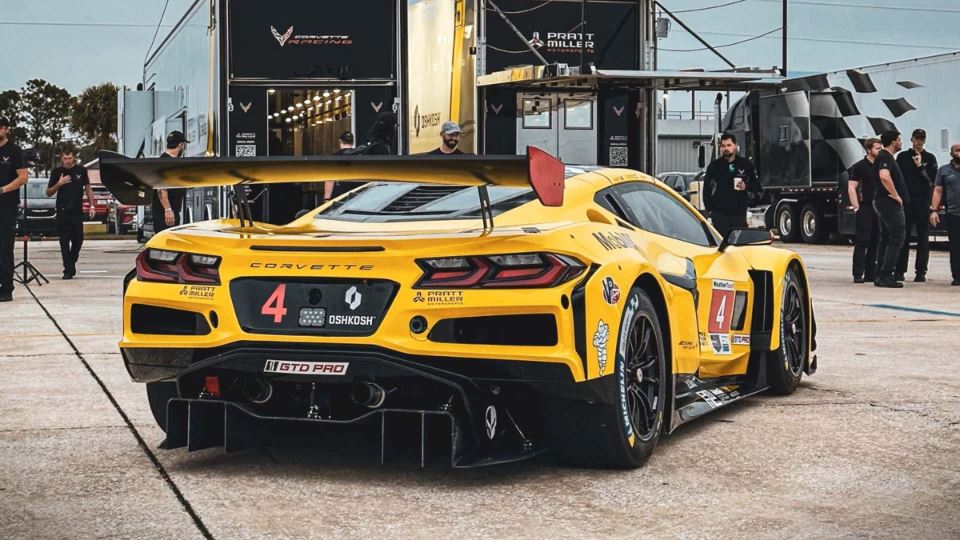 شورولت کوروت Z06 GT3.R