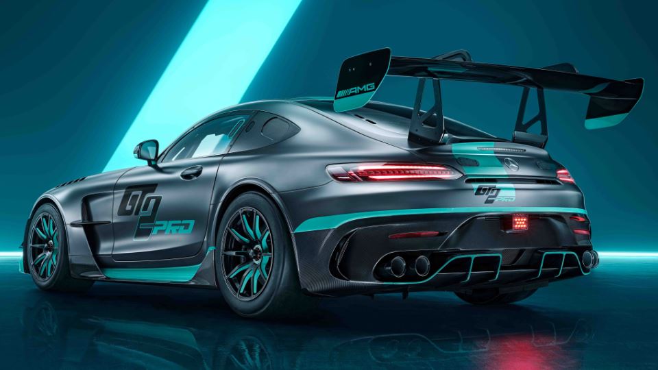 معرفی مرسدس AMG GT2 Pro