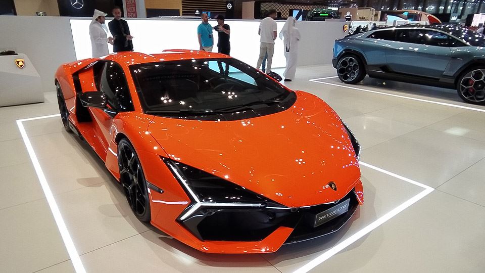 لامبورگینی رووئلتو 2024
