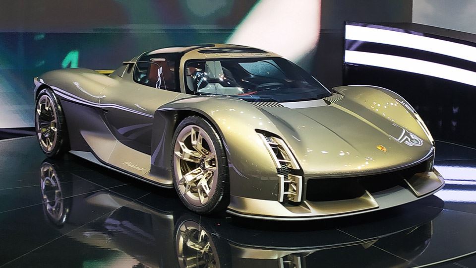 نمایشگاه خودرو ژنو 2023 در قطر