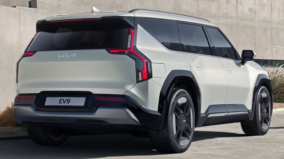 معرفی کیا EV9 مدل 2024