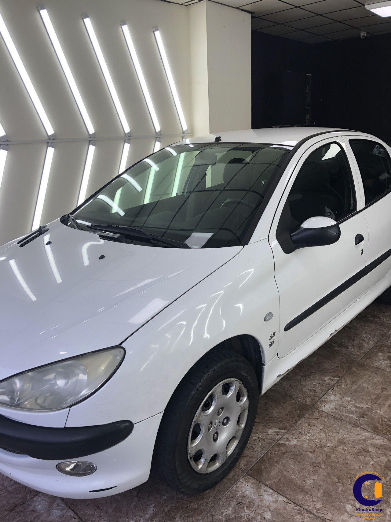 نمای 6 از خرید پژو 206 SD V8 مدل 2012-1391 مدل 2012-1391 رنگ سفید نقدی و اقساطی در خودروشاپ