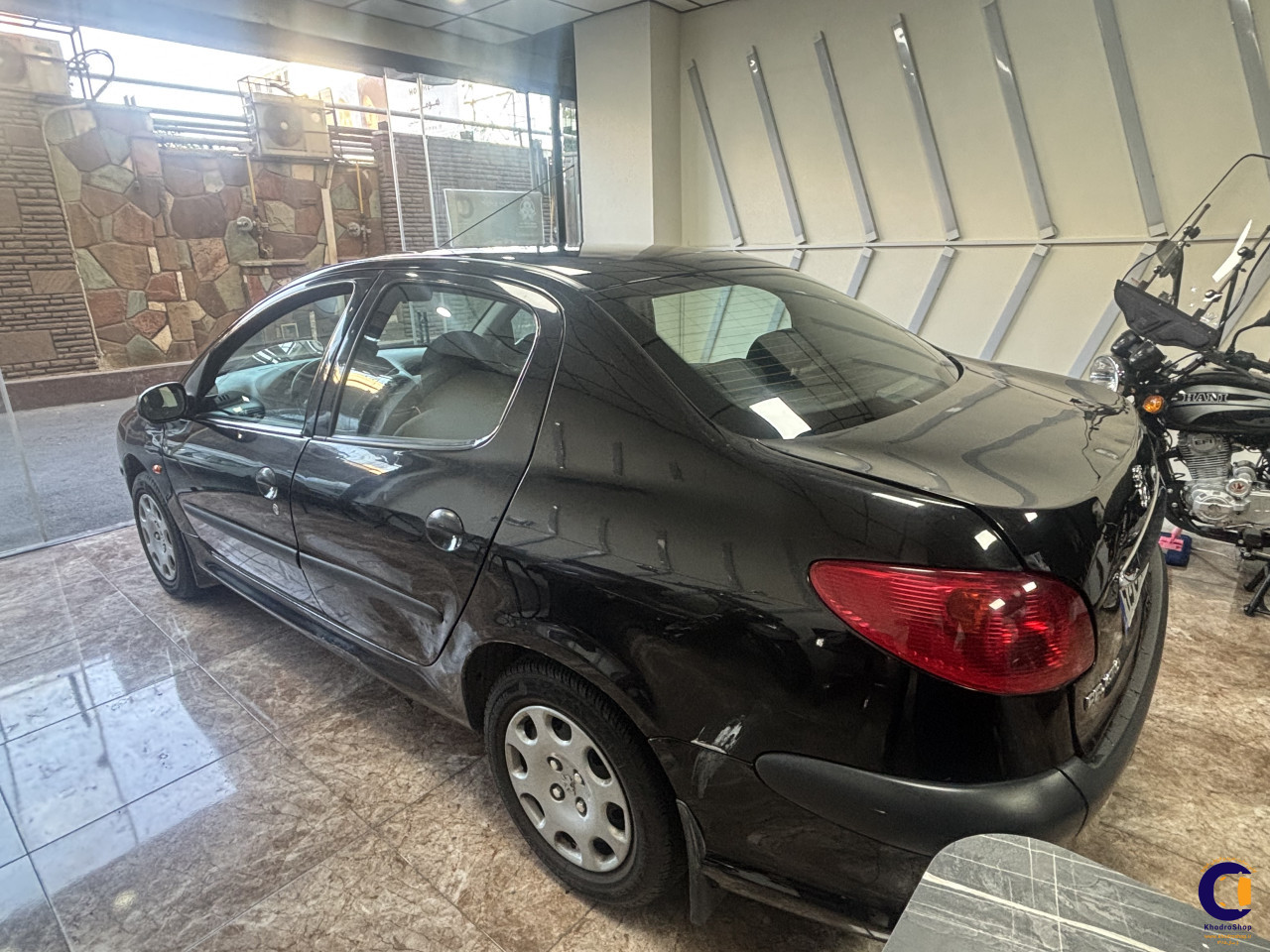 نمای 8 از خرید پژو 206 SD V8 مدل 2017-1396 مدل 2017-1396 رنگ مشکی نقدی و اقساطی در خودروشاپ
