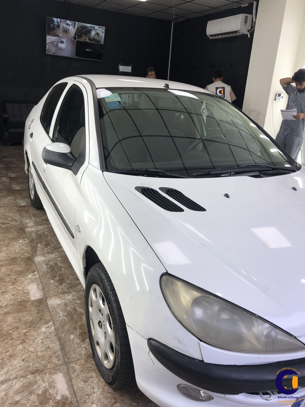 نمای 7 از خرید پژو 206 SD V8 مدل 2012-1391 مدل 2012-1391 رنگ سفید نقدی و اقساطی در خودروشاپ