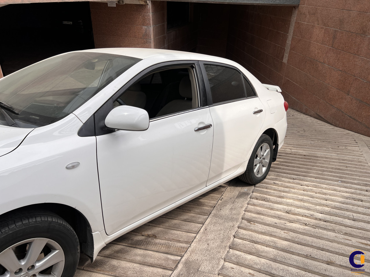 نمای 2 از خرید تویوتا کرولا 1800cc مدل 2013-1392 مدل 2013-1392 رنگ سفید نقدی و اقساطی در خودروشاپ