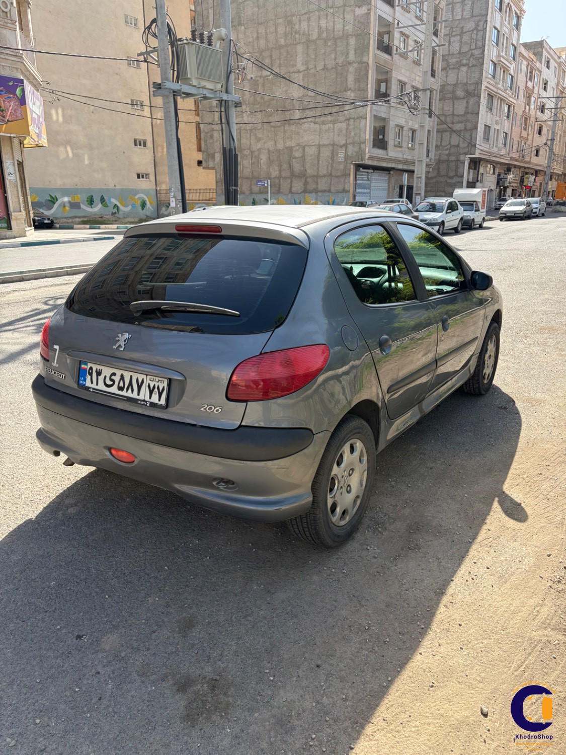 نمای 2 از خرید پژو 206 تیپ ۲ مدل 2011-1390 مدل 2011-1390 رنگ خاکستری نقدی و اقساطی در خودروشاپ