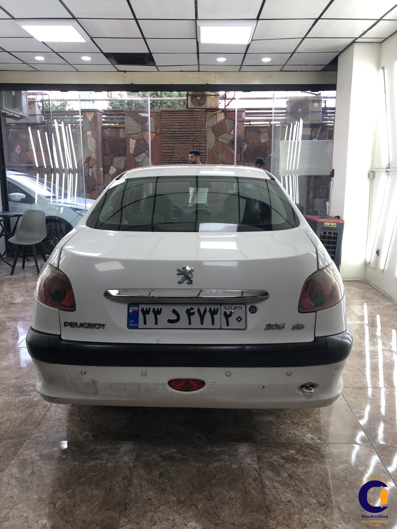 نمای 2 از خرید پژو 206 SD V8 مدل 2012-1391 مدل 2012-1391 رنگ سفید نقدی و اقساطی در خودروشاپ