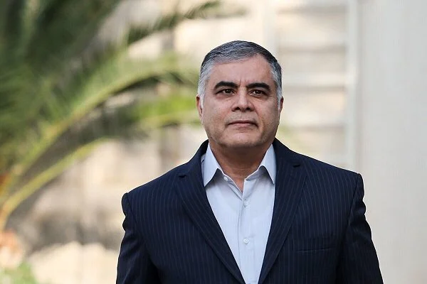 وزیر نفت شایعات درباره قیمت بنزین را تکذیب نکرد!